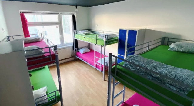 Urban Elephants Hostel, Забронировать Хостел Недорогие отели Братиславы, рядом с Старый мост, недорого