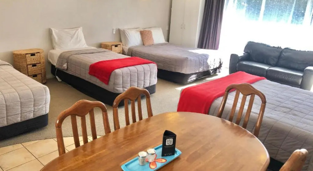 Номер Standard Absolute Lake View Motel