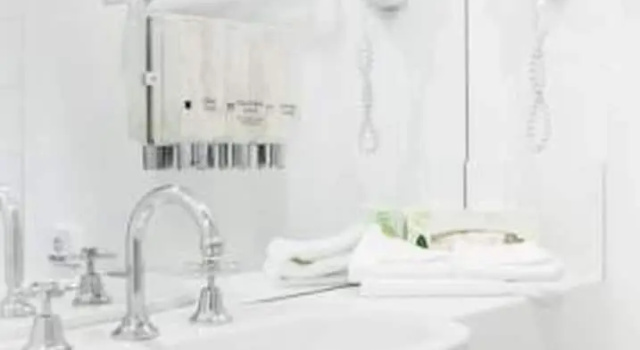 Четырёхместный номер Standard Miami Hotel Melbourne