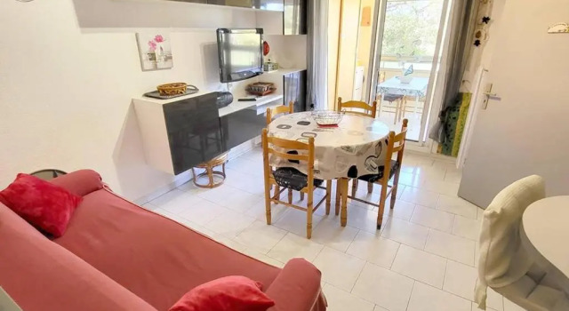 Appartement Six-Fours-les-Plages, 3 pièces, 4 personnes - FR-1-316-50, Забронировать Апартаменты/квартира Сис-Фур-Ле-Плаж Var coast