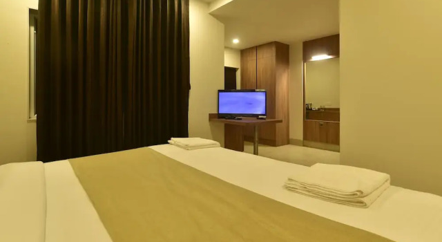 Трёхместный номер Deluxe Panchavati Express