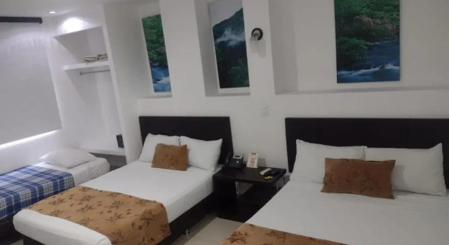 Standard triple chambre hgo hotel