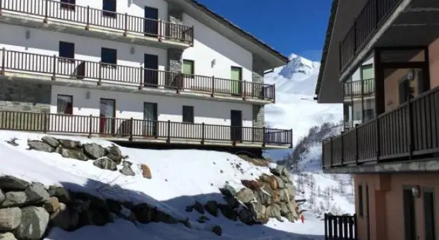 La marmotta bianca, Book Hotel Breuil-Cervinia Cervinia