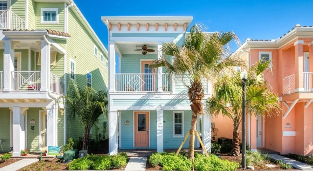Amazing Near Disney At The New Margaritaville Resort 2 Bedroom Cottage by Redawning, Забронировать Курортный отель Курортные отели Фор Корнерз, рядом с Island H2O Live!, Курортный отель