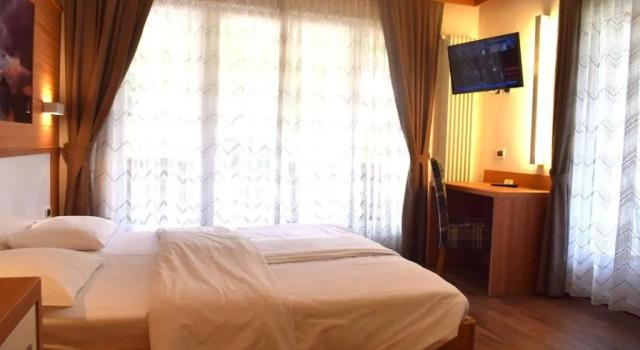 Двухместный номер Deluxe Hotel Crepes de Sela