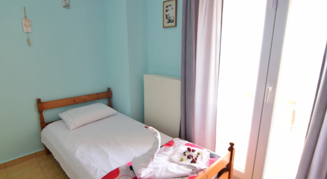 Eva's Treasure - Nea Flogita Halkidiki, Book Hotel Flogita 