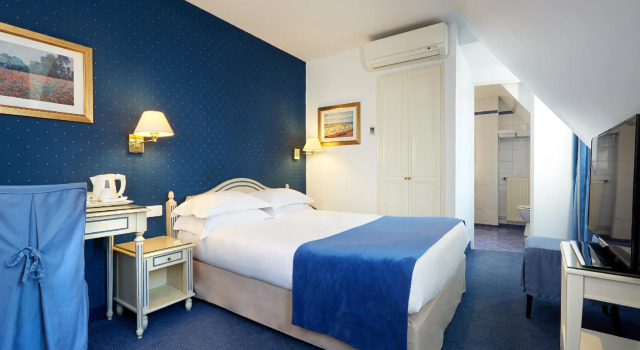 Номер Adjacent Austins Saint Lazare Hotel