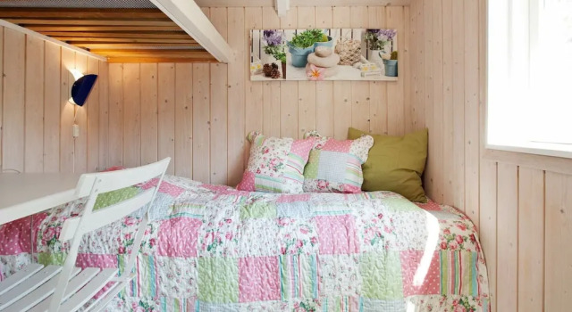 Modern Holiday Home in Dannemare With Terrace, Book Hotel 4-stjernede hoteller i Lolland, 4*