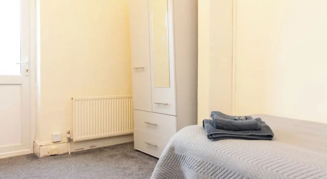 Thornbury Guest House Room 5, Забронировать Гостевой дом Саутгемптон Хэмпшир, рядом с Southampton Central Library