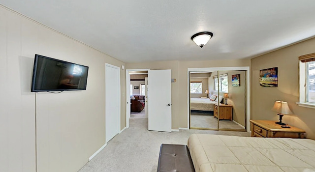 New Listing! All-suite Forest W/ Hot Tub 3 Bedroom Home, 预订 酒店 Big Bear Lake 美利坚合众国-美利堅合眾國