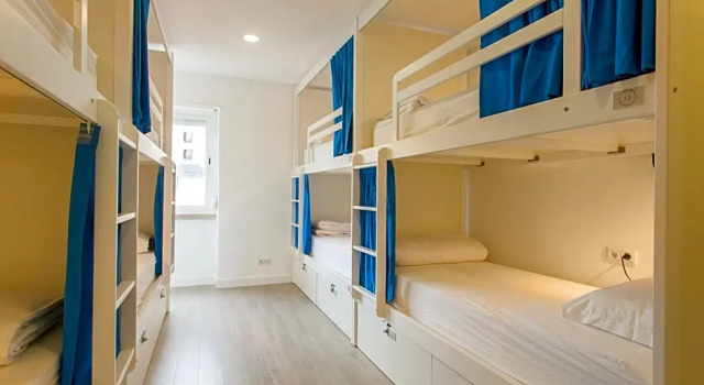 Кровать в общем номере (женский номер) Be Lisbon Hostel Estefânia