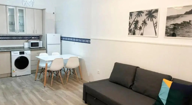 Ideal Apartamento Tipo Loft En Triana -Sevilla Wifi, Забронировать Апартаменты/квартира Триана Севилья, рядом с Торре-дель-Оро