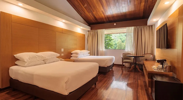 Четырёхместный номер Standard Hotel Faranda Bambito Chiriquí, a member of Radisson Individuals