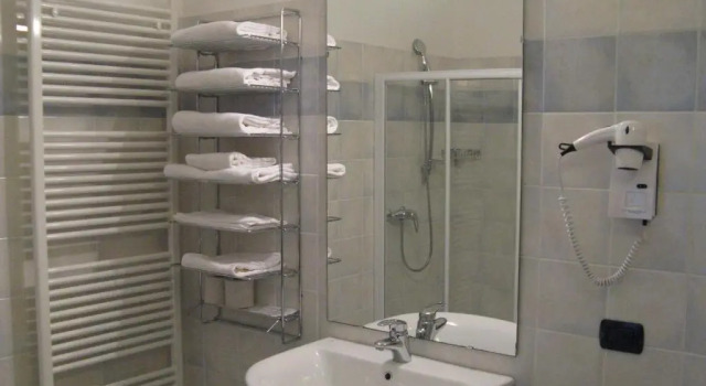 Двухместный номер Standard International Hotel