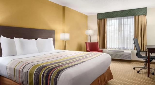 Двухместный номер Standard City Express By Marriott Manteno