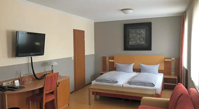 Hotel Römer, Забронировать Отель Гюнцбург Bavarian Swabia