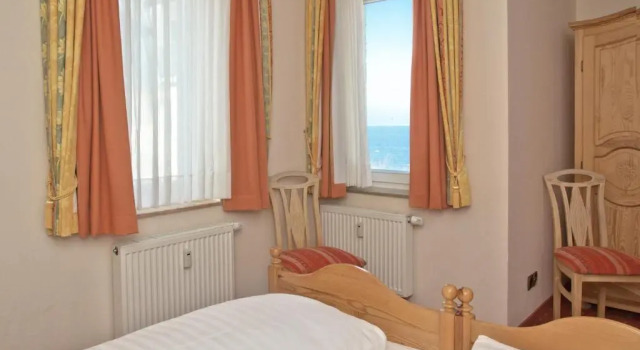 Апартаменты с 2 комнатами с видом на море SEETELHOTEL Ostseeresidenz Bansin mit Pool und unmittelbarer Strandnähe