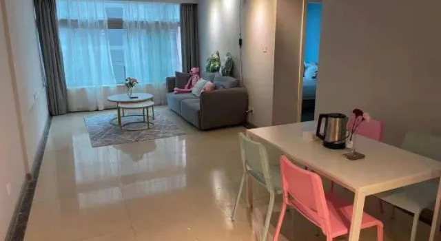 Люкс Deluxe Chongqing Art Yunshang Hotel (Jiefangbei Hongyadong Shop)