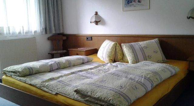 Gästehaus Raphaela, Забронировать Отель Отели Тироля 3 звезды, 3*