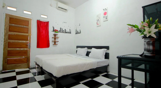 Hotel O Wisma Ria, Rezerwuj Hotel Lubuklinggau Sumatra
