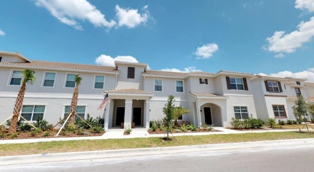 Storey Lake - Amazing 4 Bedroom Villa Townhouse