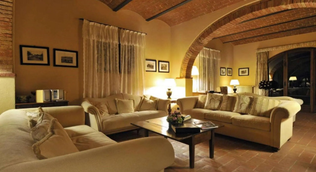 Splendid Luxury Villa Between Montepulciano and Pienza-dionora, Забронировать Вилла Коттеджи Пьенца, Коттедж