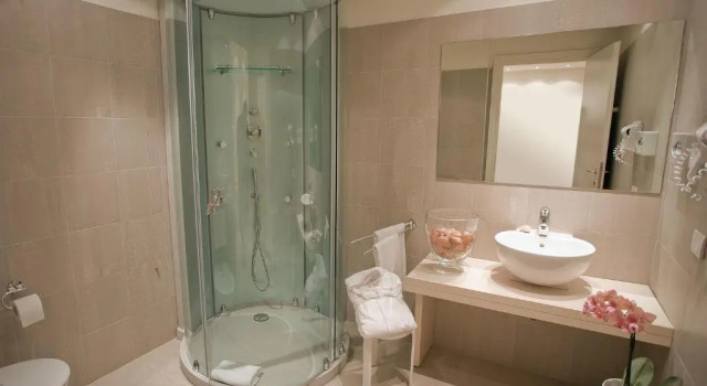 Двухместный номер Deluxe Hotel Cube