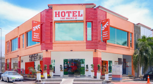 Night Queen Hotel