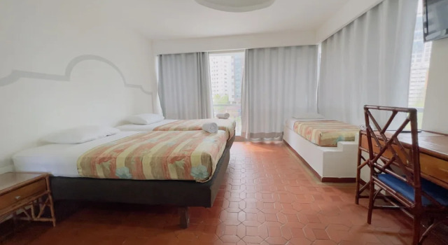 Трёхместный номер Superior Hotel Costa del Sol