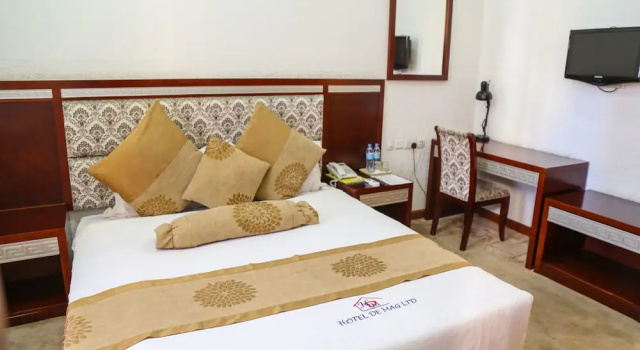 Апартаменты с балконом Hotel de Mag