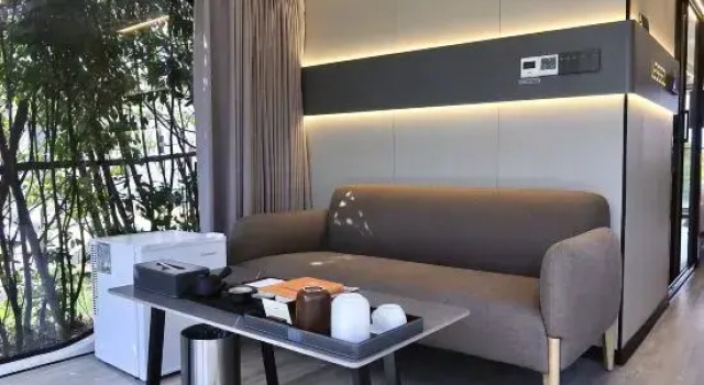 Капсула Banshan  Hot Spring Hotel