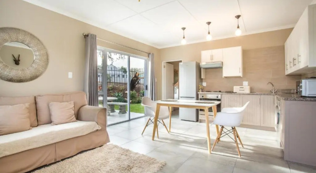 Апартаменты c 1 комнатой с красивым видом из окна El Dorado 65 Luxury Self Catering
