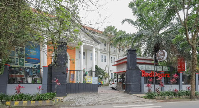 RedDoorz Syariah @ Klojen Malang