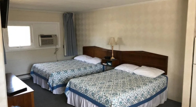 Doryman Motel, Varaa Motelli Hotellit New England uima-altaalla, Uima-allas