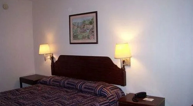 Arrival Inn, Rezerwuj Hotel Marietta Georgia