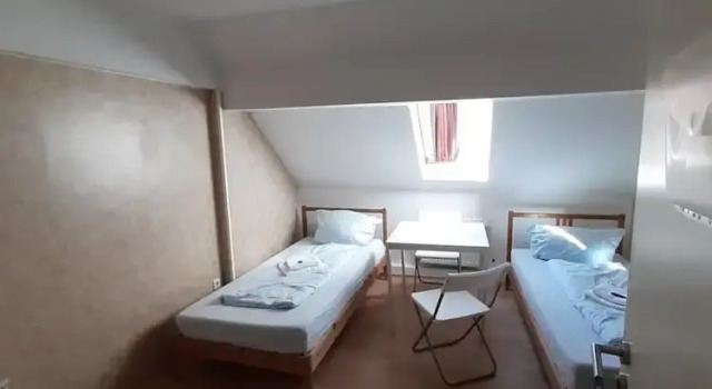 Трёхместный номер Standard 2-Rent Group Hostel Rooms&Apartments EVE168