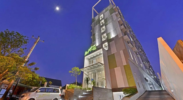 Whiz Hotel Semarang, Book Hotel Hoteller i centrum af Semarang, hoteller i centrum af Semarang, Parkering