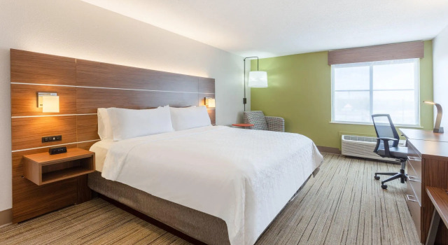 Номер Standard Holiday Inn Express Scottsburg by IHG