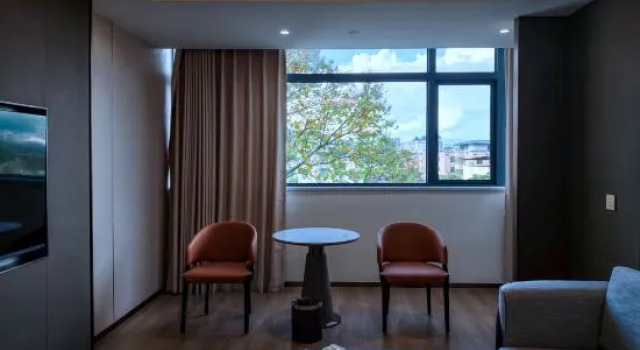 Люкс Business Pingyuan Hotel
