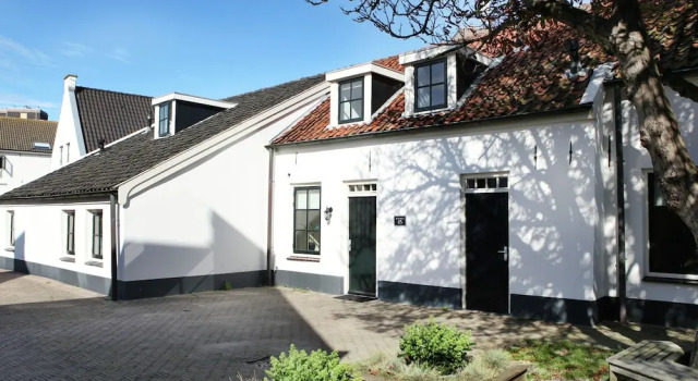 Fantastic Farm House, on 150 Meters of the sea
