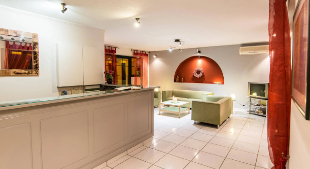 Bozikis Palace Hotel, Rezerwuj Hotel Agios Sostis Grecja