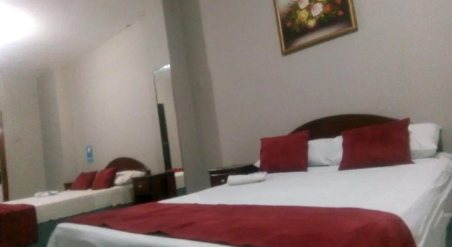 Hostal Los Mantas, Book Hostel Hotels in Manabi with Parking, Parking