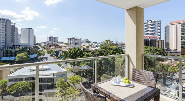 Апартаменты Oaks Brisbane Lexicon Suites