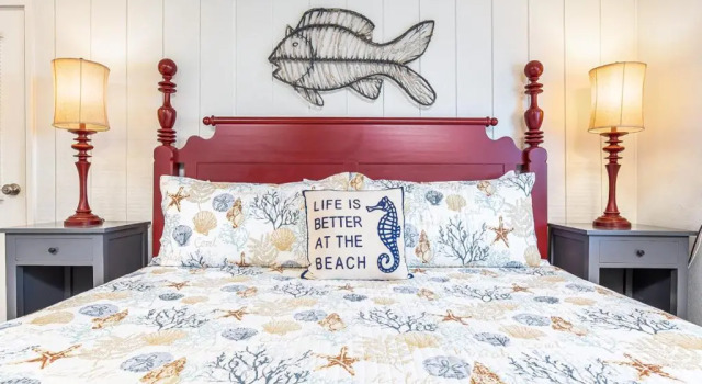 Coastal Breezes by Tybee Vacation Rentals, Boek Vakantiehuis Hotels in Georgia met parkeren, Parkeren