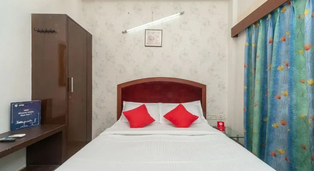 Rajeswari Tower by OYO Rooms, Забронировать Отель Ченнаи штат Тамилнад, рядом с Конгресс-центр BKR