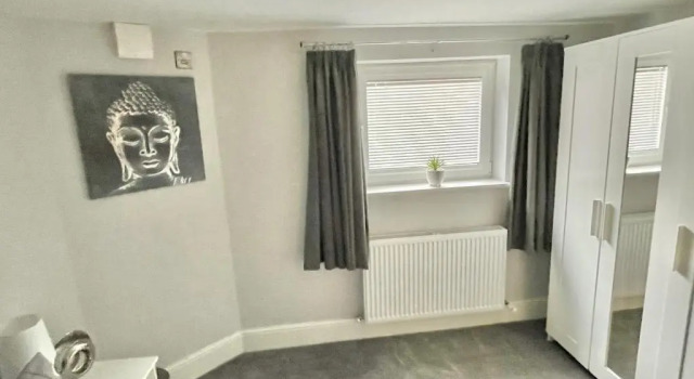 Lymm Living, Book Pension Lymm Cheshire