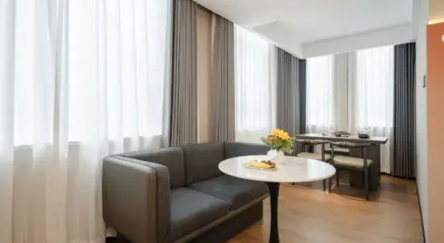 Люкс Standard Cheermay Hotels (Zhaoqing Qixingyan East Gate Plaza Branch)