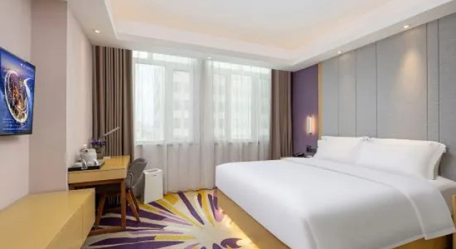 Двухместный люкс Deluxe Lavande Hotels· Kuitun Center Park