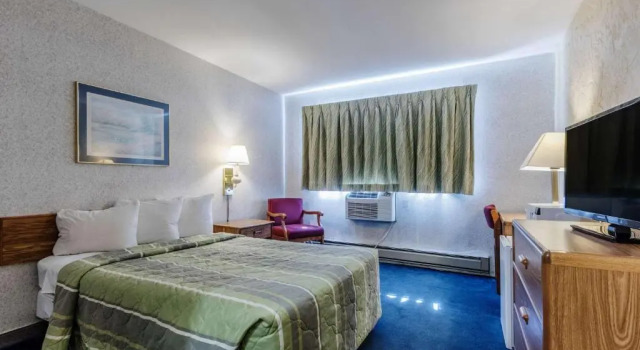 Двухместный номер Standard Days Inn by Wyndham La Crosse