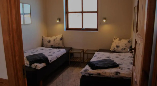 Egilsstaðir 1 Guesthouse, Buchen Sie Hotel Floahreppur 